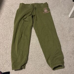 Y2K VS pink capri sweatpants